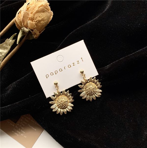 

dangle & chandelier 2021 korean vintage metal sunflower pendant stud earrings for women gold cute girl drop fashion jewelry, Silver