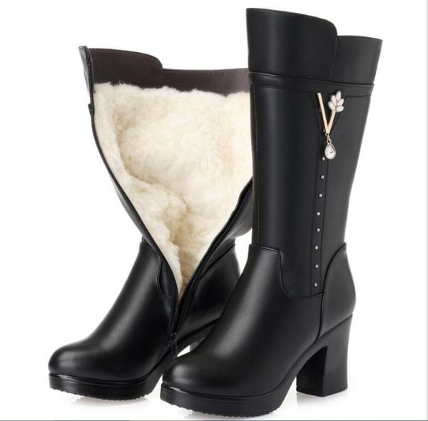 

d395 women's winter boots new genuine leather female boots plus size 43 warm high-heeled wool women trend, Black