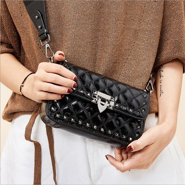 

women's bag 2020 new tide diamond chain leather handbags small fragrance wind small square bag shoulder messenger