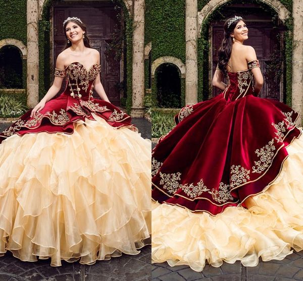 Ретро бордовое бархатное бальное платье Платья Quinceanera Милая с открытыми плечами и вышивкой Кружевные многоярусные юбки на шнуровке сзади Платье De Festa Sweet 16 Платье AL7079