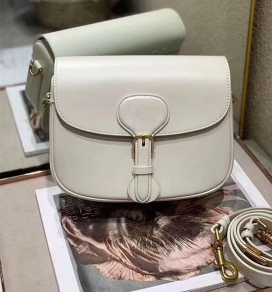 

2020 новый дизайн сумки известный из натуральной кожи с emboss кожа логотип оборудование кожаный ремешок седло сумка для женщин