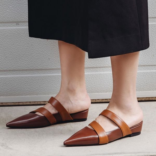 

mljuese 2020 женщин тапочки мягкая кожа коровы лето рим стиль коричневый цвет острым носом пляжей сандалии партия свадебное платье, Black