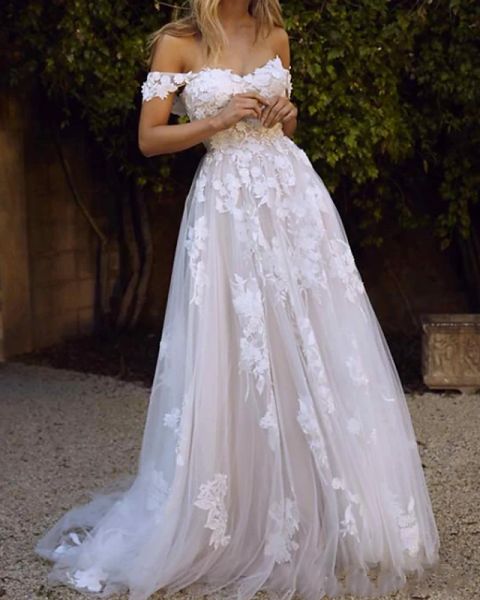 

a-line evening off shoulder sweep / brush train lace short sleeve country plus size with lace embroidery, Black;red