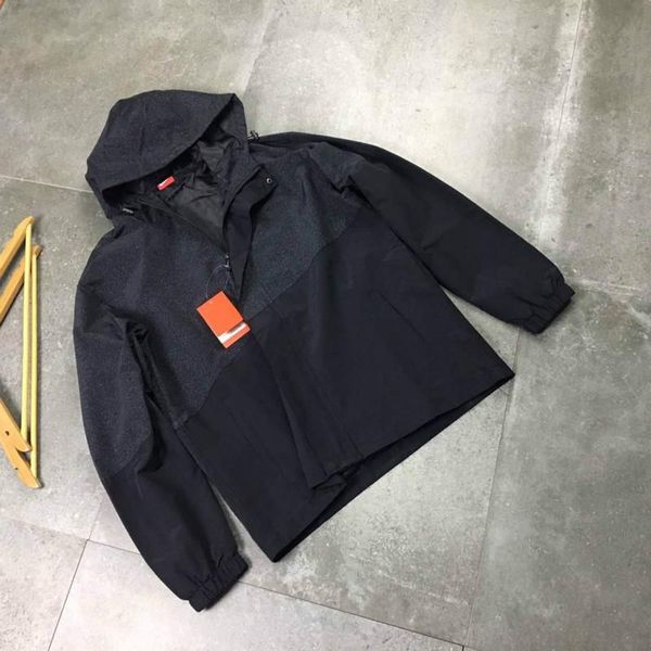 

winter and autumn men's street windbreaker hoodie zipper thin jacket mens jacket with hood water resistance sport coat for men 0017, Black;brown