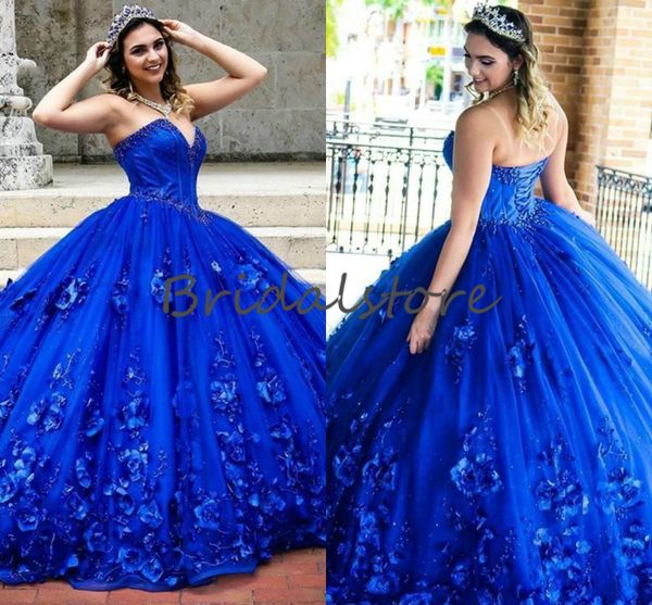 Lüks Royal Blue Quinceanera Modelleri ile 3D Çiçekler Elegant Sweetheat Balo Boncuklu Gelinlik Modelleri 2020 Güzel Brithday Sweet 15 Giydirme