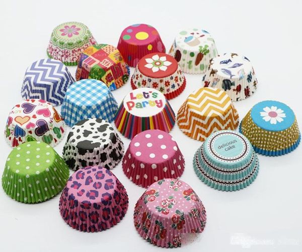 

30 styles birthday party paper baking cups cupcake liners muffin cases