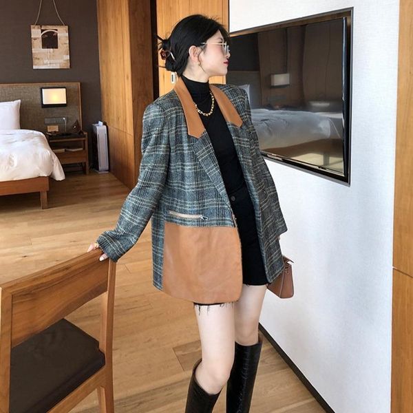 

ewq] 2020 autumn winter new over knee style turn-down collar hidden breasted long sleeve patchwork plaid woolen suit coat 8d218, White;black