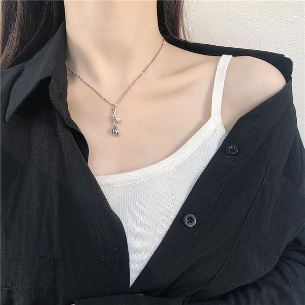 

pearl necklace flower female new han edition of 2020 senior feeling necklace female temperament clavicle chain jewelry, Silver