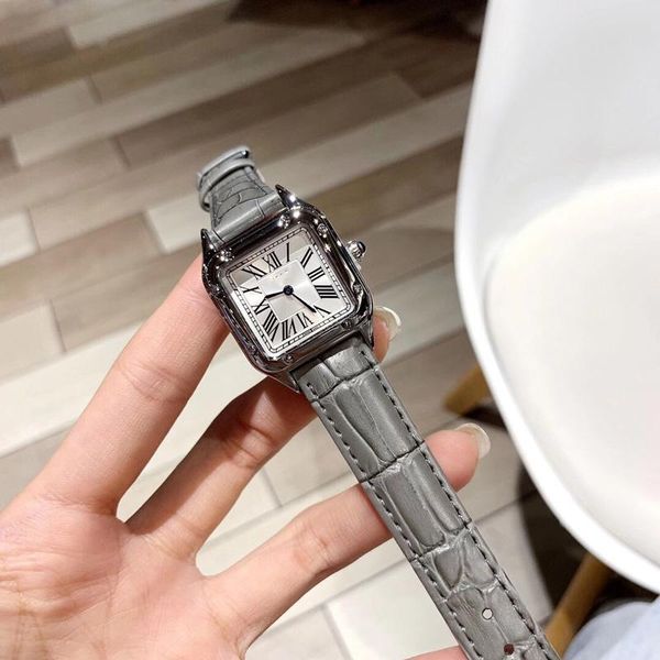 

ladies watch ladies elegant fashion quartz watch waterproof leather strap ladies gift luxury sports casual watches wholesale watches x, Slivery;brown