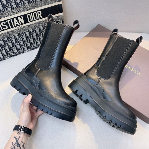 

boots women zipper rivets punk autumn winter boots ladies motocycle, Black