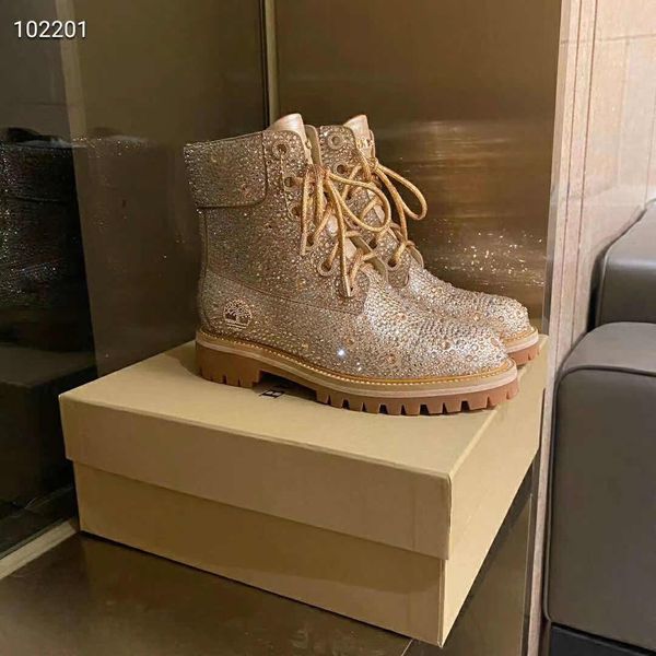 

designer womens boots luxury golden rhinestone relief decoration lace-up round head low heel with box size 35-40, Black