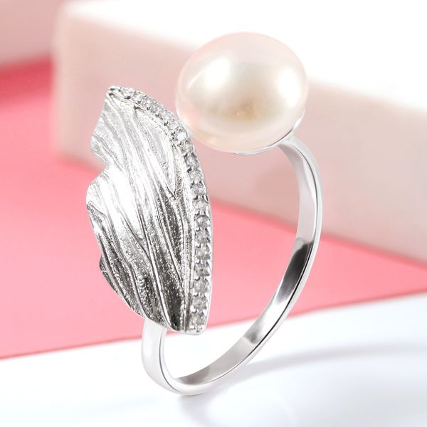 

925 silver inlaid freshwater pearl ring, pearl ring mouth 19 * adjustable lady ring