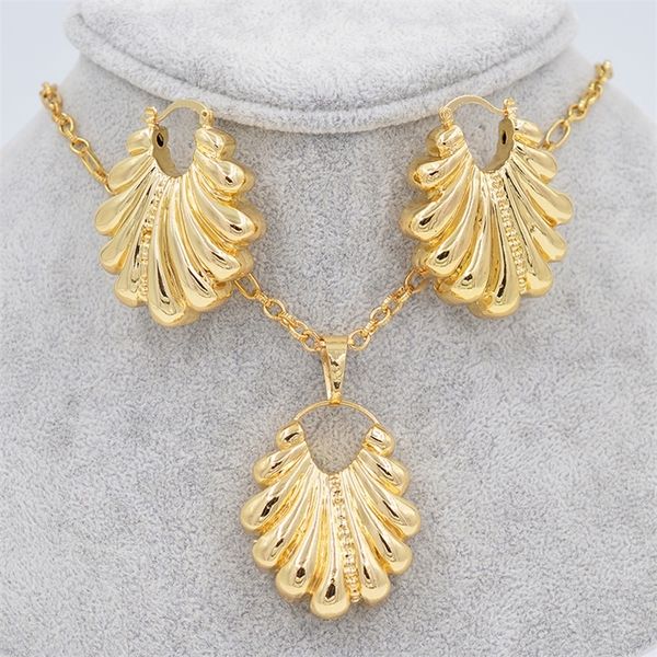 

sunny fashion big hoop earrings pendant necklace women exquisite jewelry copper leaves for party birthday 201222, Slivery;crystal