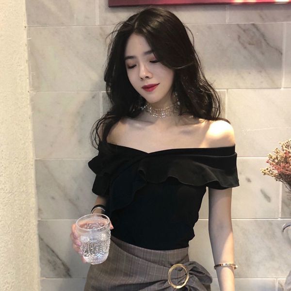 

summer korean chic slim fit all-around, off the shoulder tight t-shirt short sleeve women's with wooden ear edge