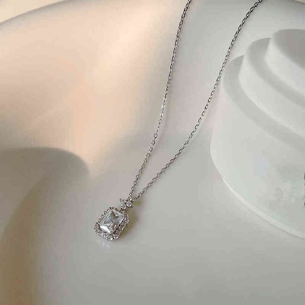 Collana in argento sterling 925 con pendente a forma di bottiglia di cristallo semplice francese Pav, regalo creativo per gioielli da donna, moda Y220223