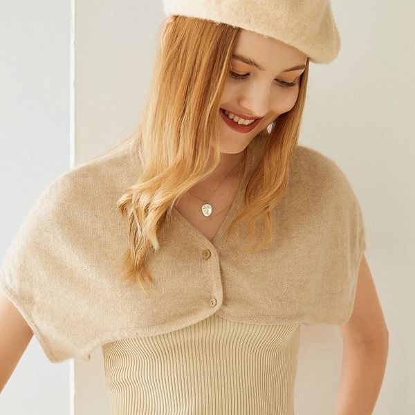 

2021 100% goat cashmere malha short women coats garnish on cardigans shoulder female winter standard from shirt l9ou, White;black