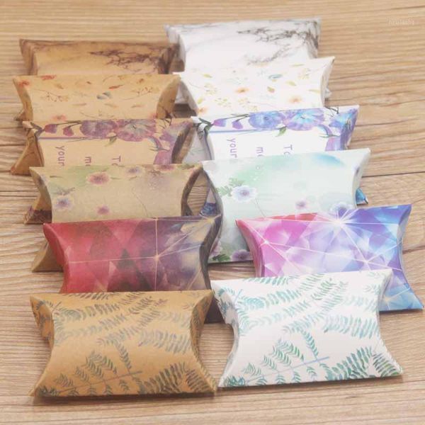 

gift wrap 50pcs/lot cute kraft paper box pillow various flower styles wedding party event favor marbel design gifts pack bags1