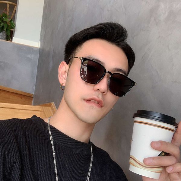 

leisure box korean sunglasses fashion polarized daily men's driving anti ultraviolet sunglasses american style, White;black