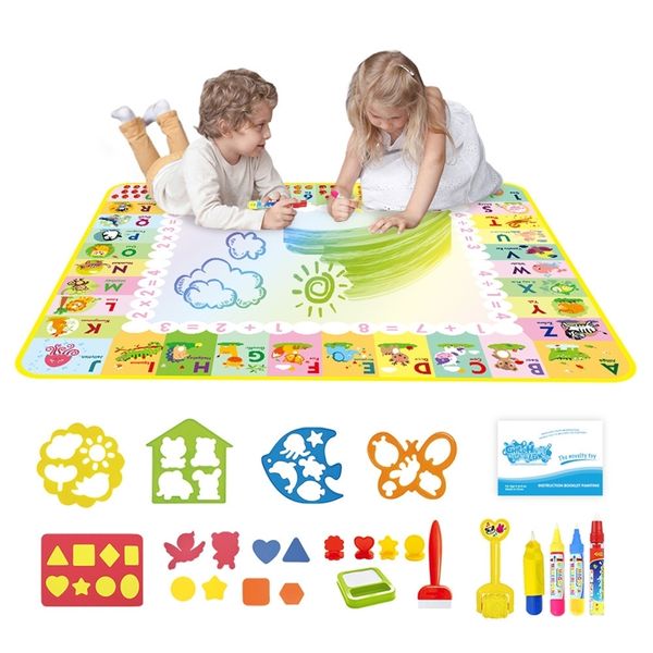 Coolplay Water Drawing Mat Doodle Mat Baby Mat Magic Pens Timbri Set Painting Board Giocattoli educativi per bambini Regalo di Natale LJ200907