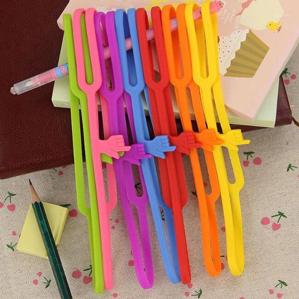 

2pcs/lot silicone finger bookmarks , soft pvc finger book holder as office school reading supplies1