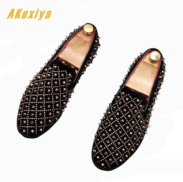 

дизайнер мужчина обаятельная rhinestone клепать аппартаменты обувь loafer мужчина платья homecoming свадебных туфли sapato социального джент, Black