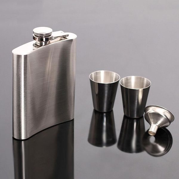 

outdoor portable stainless steel 7oz hip flask set small pocket wine bottles set with wine glass funnel customizable hip flask dh1314 t03