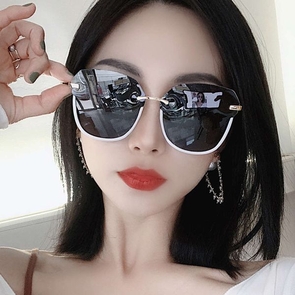 

for new sunglasses round women face in 2020, White;black