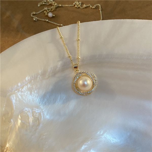 

commuter design danshui pearl pendant clavicle chain micro inlaid light luxury necklace, Silver
