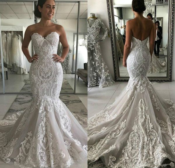 2021 Plus Size Moda Mermaid Wedding Dresses Querida Lace apliques mangas Trem da varredura Open Back jardim do país vestidos de noiva formais