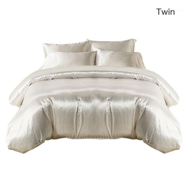 

microfiber fabric three-piece home textile bedding sets comfortable 3pcs/set bedroom  king faux silk duvet cover1