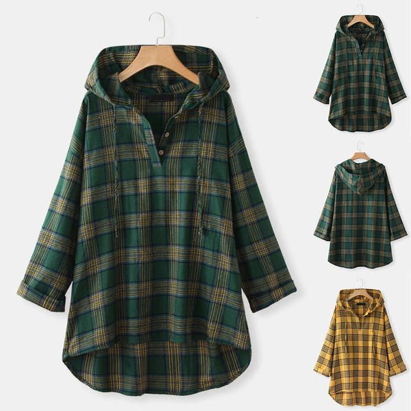 

new hooded plaid long sleeve shirt in autumn and winter of 2021, White