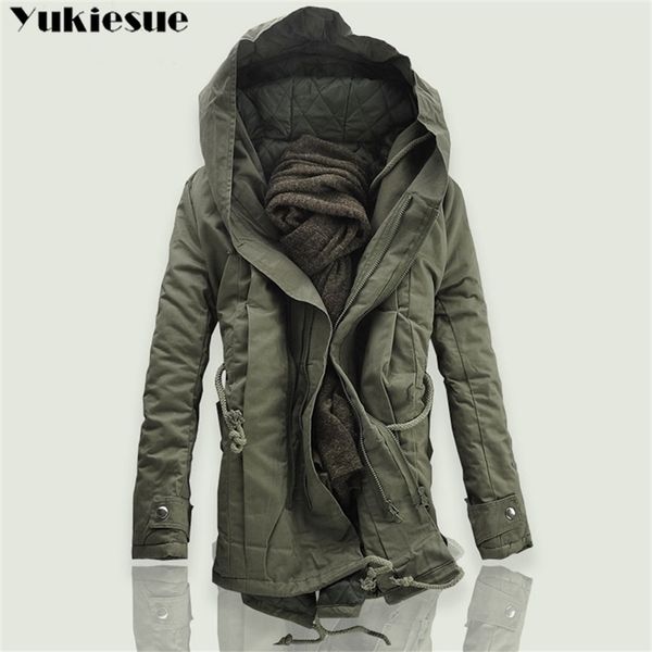 Yeni Erkekler Yastıklı Parka Pamuk Ceket Kış Kapüşonlu Ceket Erkek Moda Büyük Boy Ceket Kalın Sıcak Parkas Siyah Ordu Yeşil 6XL 201114