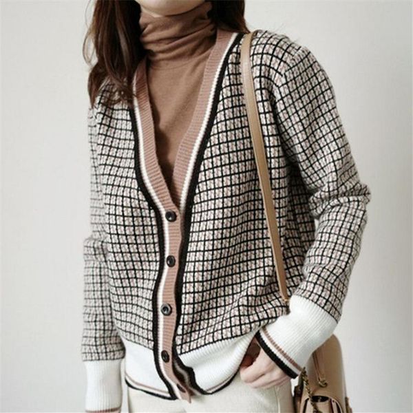 

new winter chic han edition joker loose grid knitting sweater cardigan female coat style restoring ancient ways is short, White