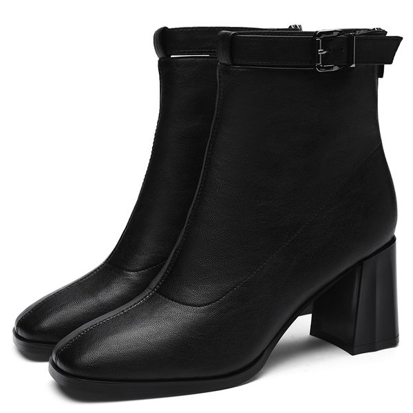 

real leather sneakers women boots chaussures de designer sports loafers running martin platform casual outdoor luxurys designers bags a19