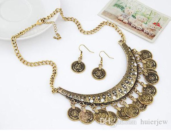 Collane di tendenza Collane girocollo in oro vintage Boho e orecchini Set di gioielli da damigella d'onore