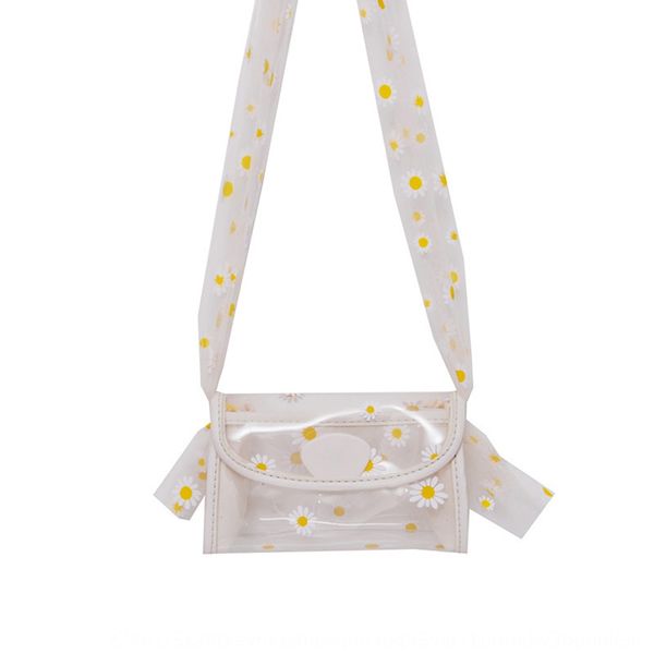 

2020 new hand tassel women's simple design and color messenger bag tassel bag fresh beach one shoulder versatile handbag utpcm