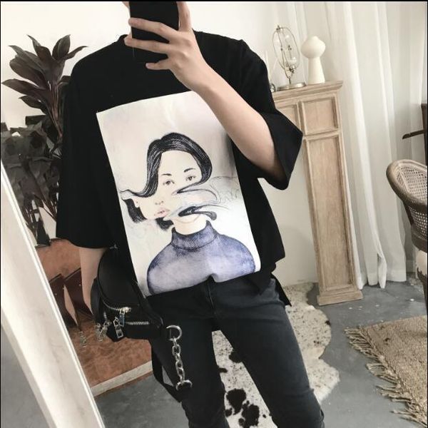 

2021 new black ragged profile of cotton men washed short-sleeved holes. kvig