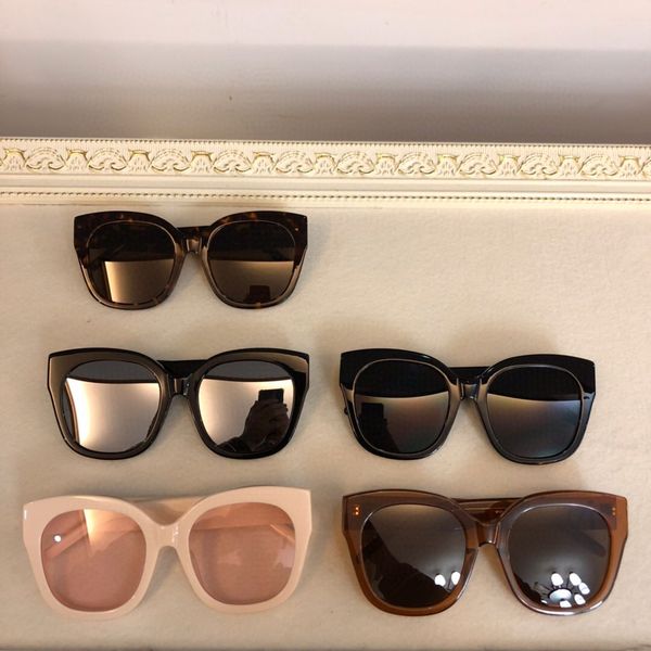 

n21 new women popular sunglasses square frame sun glasses trend avant-garde style uv400 protection eyewear come with pacakge, White;black