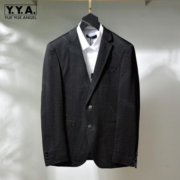 

весна осень мужчины повседневная blazer однобортный черный деловой костюм способа куртки printed нагрудные длинные рукава формальные пальто, White;black