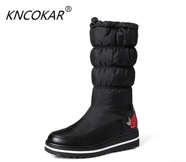 

kncokar winter 2020 new style fashionable down boots embroidered snow boots leisure middle students cotton, Black