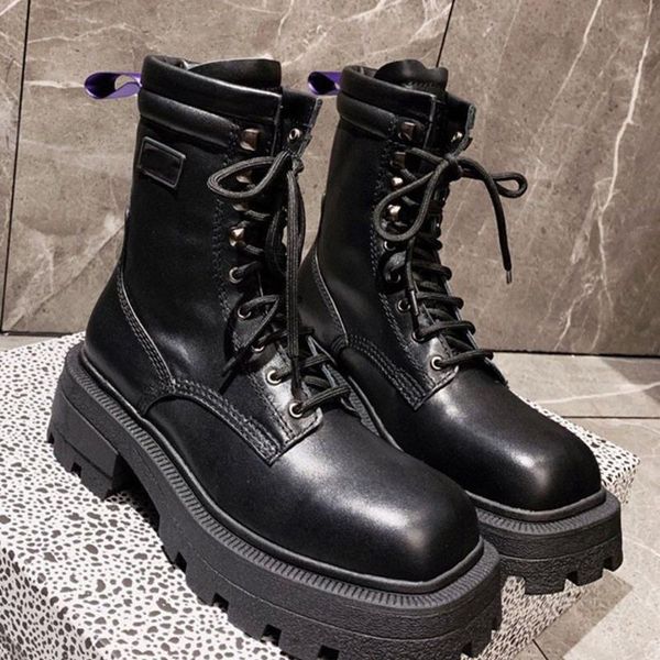 

2020 summer muffin thick soled martin boots autumn square toe retro british lace up thick heel mid heel short boots, Black