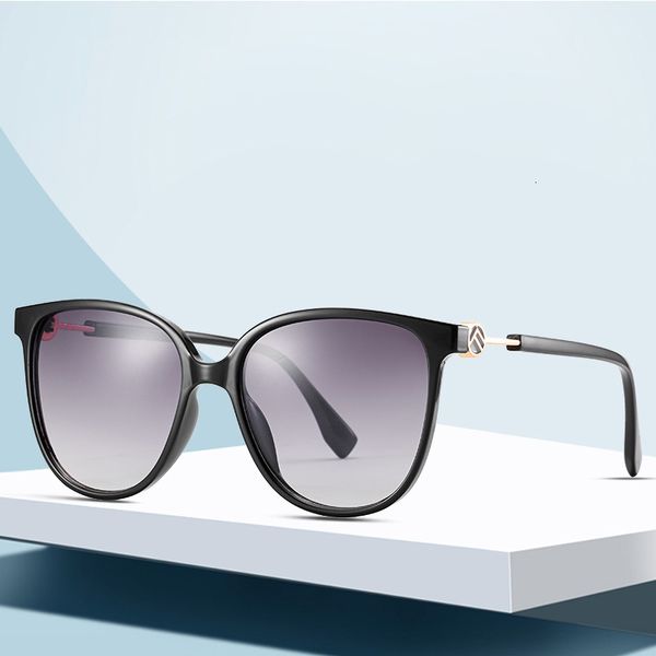 

new fashion sunglasses 1932 men's and women's sunglasses square sunglasses fashion designer aws, White;black