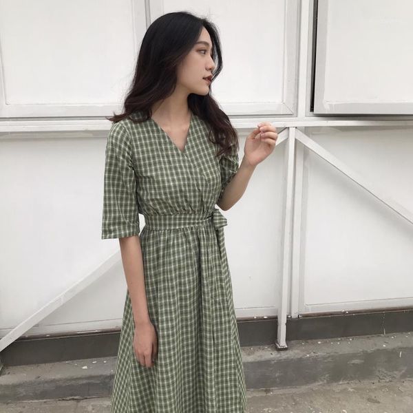 

french retro v-neck plaid print slim dress women all-match bow tie waist half sleeve maxi dress1, White;black