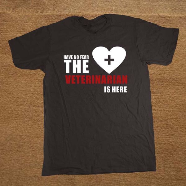 

have no fear the veterinarian is here novelty funny tshirt mens clothing short sleeve camisetas sport hooded sweatshirt hoodie men t shirt
