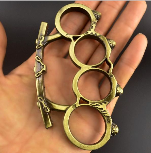 

medium assassin refers to tiger iron four-finger buckle glove boxing ring hand buckle ring buckle hand support classic version41201