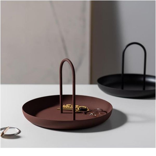 

cutelife plastic nordic белый круглый ювелирный поднос гостиной кухонный стол еда кольцевые поддоны для хранения диван лоток с рукой sqcjaa, Khaki