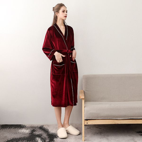 

2021 new lovers nightgowns women's summer gold velvet ice silk bathrobe men's soft three robes kncu, Black;red