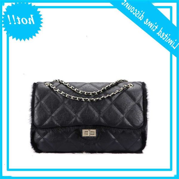 

maidudu autumn and winter new large capacity rhombic chain small fragrance mink hair soft face bag single shoulder crossbar
