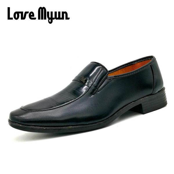 

clearance sale men pu leather shoes fashion shoes black wedding dress patent leather business size 38-41 kc-817