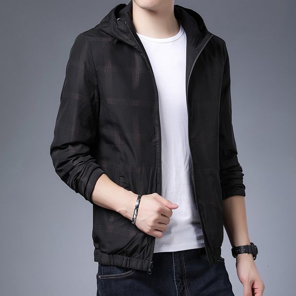 

2020 winter new trend men's striped plaid print hooded jacket on both sides with zipper side pocket, Black;brown